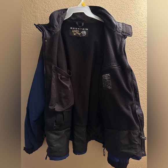 Mountain Hardwear Conduit Jacket - Picture 12 of 14